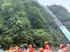 -安吉龙王山峡谷漂流