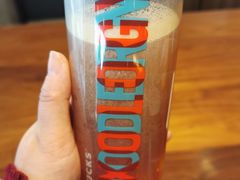 -星巴克臻选(南京艾尚天地店)