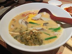 -荣家黄鱼面(前滩太古里店)