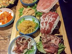 -明洞阿姨·韩式酱蟹烤肉·创意料理(三元桥店)