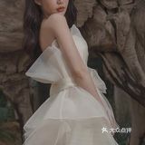 「初见黎明 碧波荡漾 且听风吟 清雅无匹」