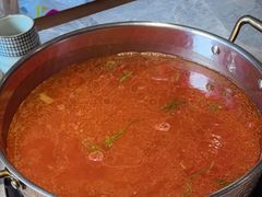 -野山舂·贵州现舂酸汤牛肉(民生路店)