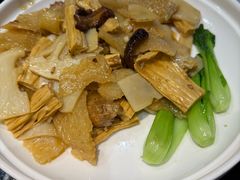 -秦唐一号西安菜馆(钟楼店)