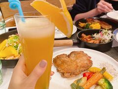 -清漫·派对音乐餐吧(市桥店)
