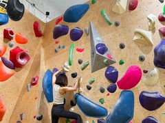 -问山MountQuest攀岩馆