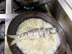 -鑫悦楼煎蟹·16年海鲜大排档