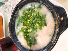 枸杞猪肝瘦肉粥-美景家宴