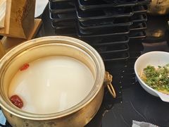 -慢丽江·云南野生菌土鸡锅(西山店)