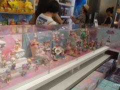 -泡泡玛特POPMART(合生汇店)