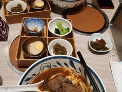 -康师傅私房牛肉面(马泉营奥莱店)