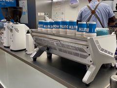 -蓝嘴兽咖啡(开福万达广场店)