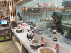 自助取餐区-大融厨·鸡毛店·川菜(果壳里东安湖店)