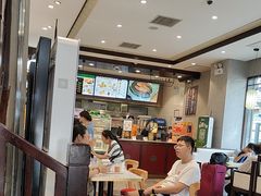 -德克士(前门店)