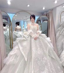 -NaNa婚纱礼服馆