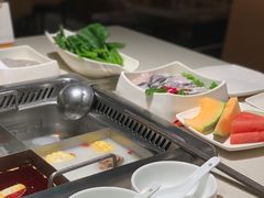 -海底捞火锅鲜切牛肉主题店(长寿路店)
