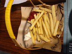 -八月美食小馆(银泰城总店)