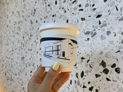 -Line 咖啡(石厦花园店)