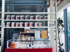 -UNI UNI(环亚凯瑟琳店)