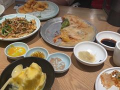 -宽鲜锅贴家常菜(永旺东部购物中心香港中路店)