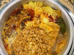 招牌抓钱煲-顶上头·螺蛳火锅(五一新村店)