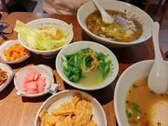 -王春春鸡汤饭(重庆巴南万达店)