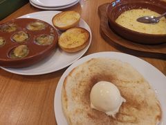 肉桂糖烤饼配香草冰淇淋-萨莉亚意式餐厅(深圳北站店)