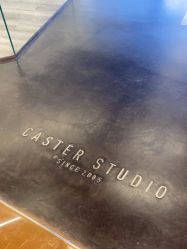 -CASTER跳舞俱乐部