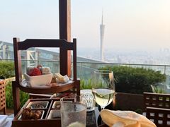 -广州柏悦酒店·悦吧·顶楼露天酒吧