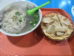 -郑州大学荷园二餐厅