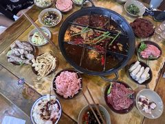 -正南齊北重庆老火锅(光华村直营店)