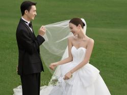点击看大图 -挪娅婚纱摄影皇家会所
