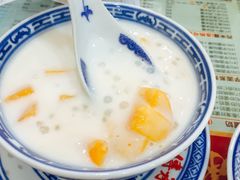 -赵记传承特色牛奶甜品(泉城广场店)