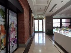 -潮一不贰·法式甜品·生日蛋糕·西式简餐(外滩店)