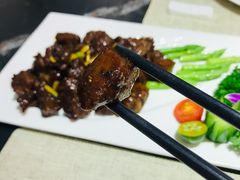 石锅野菌牛仔骨-楚禾宴·家宴(光谷大道店)