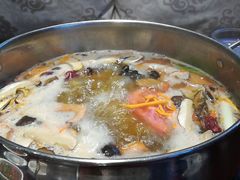 -野菌皇海景野生菌火锅(滨海大道店)