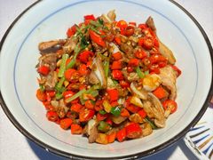 -湘鼎盛·大厨鲜炒湖南味(高新银泰店)