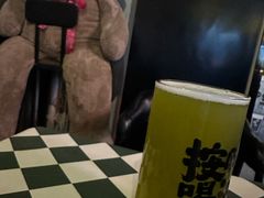 -不误正夜·精酿啤酒馆(富临理工店)