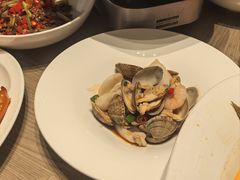 -艳阳天·非遗楚菜(武汉客厅店)