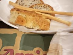 餐前面包棍-安妮意大利餐厅(世贸天阶店)