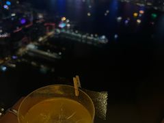 -OZONE 顶楼酒吧(香港丽思卡尔顿酒店)