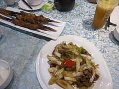 -巴扎美食·新疆菜·西域歌舞表演餐厅(新疆大厦店)