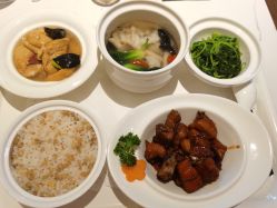-乐茵敔山湾月子中心(独栋湖景店)