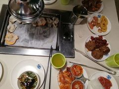 -爱客得牛排海鲜烤肉·火锅自助(春熙路黑金好店)