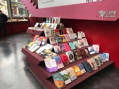 -当当梅溪书院(步步高梅溪新天地店)