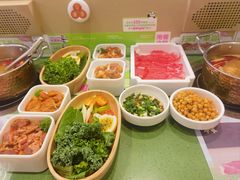 -一围肥牛小火锅(白云万象汇店)