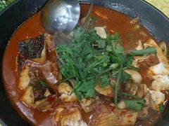 -万佛湖许老大铁锅鱼(黑金冠店)