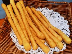 邵汇茴香小油条-邵汇大虾(会展店)