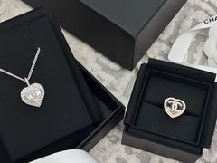 -CHANEL(恒隆广场店)
