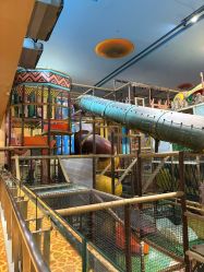 -卡通尼·Safari非洲探索乐园·生日会(金桥国际商业广场店)