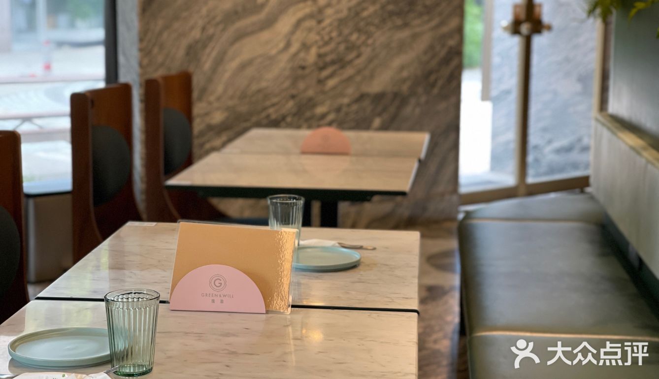 超适合情侣约会的餐厅 龙湖里一层 ️环境很棒